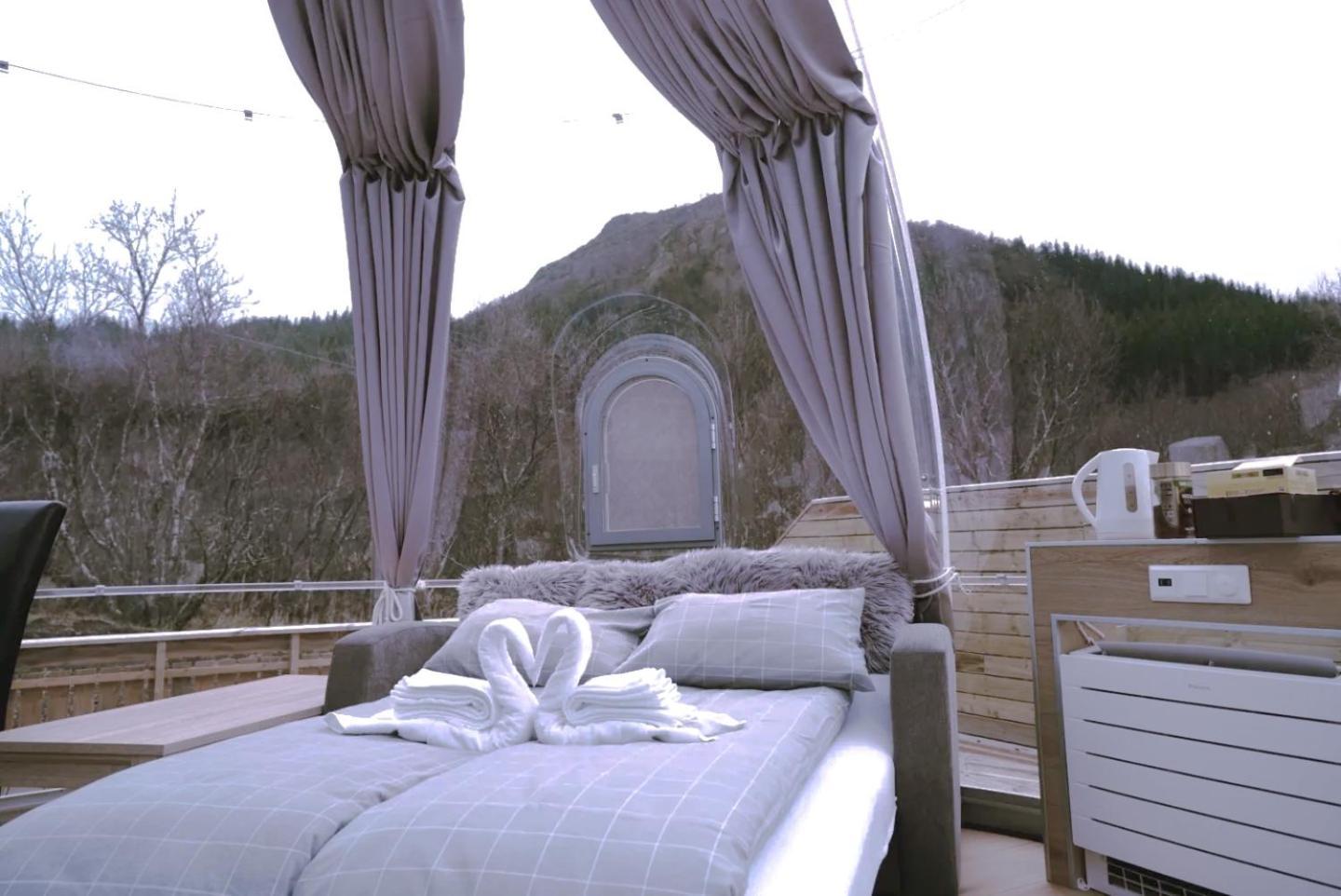 Banpim Hillside Lofoten With Jacusszi Gravdal  Exterior photo